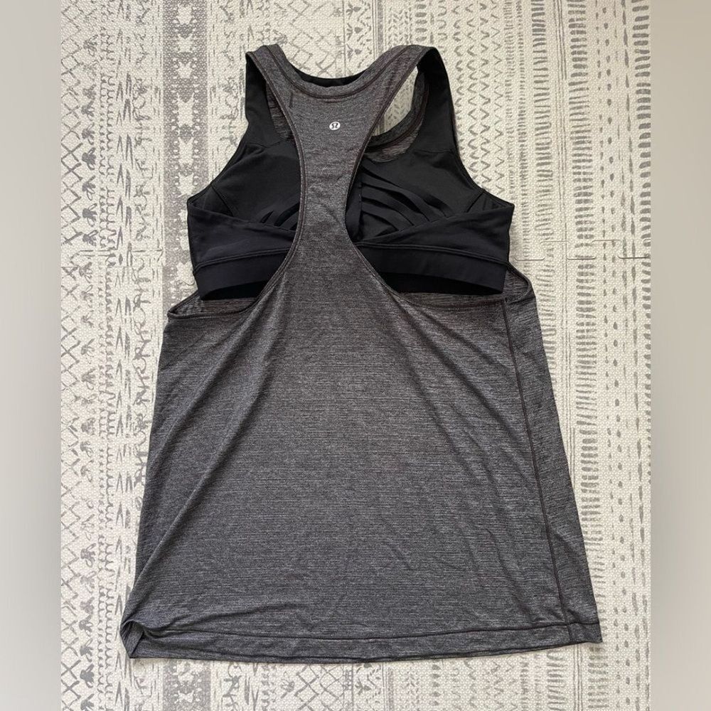Lululemon Extra Mile Shelf Bra Tank Top 10 - Picture 6 of 8